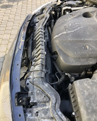 Volvo V60 cena 19900 przebieg: 197800, rok produkcji 2017 z Iłża małe 154